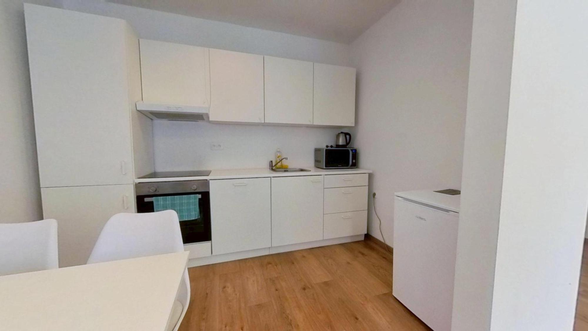 Air-Conditioned 2 Room Apartment, With Terrace, Rovinka 203 Экстерьер фото